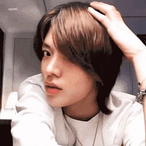 Meet your Posher, Maya